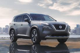 The nissan rogue is a popular compact crossover suv that seats five and has plenty of cargo space. 2021 Nissan Rogue Review Autotrader
