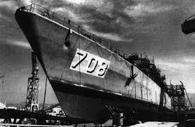 RÃ©sultat de recherche d'images pour "la seyne sur mer chantiers naval 1950"
