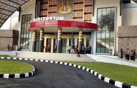 Semenjak didirikan pada tanggal 23 oktober 1954 unp telah mengalami banyak perubahan. 2021 Biaya Kuliah Di Unp Uang Gedung Ukt Terbaru
