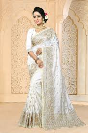 Pin By Joshindia Com Indian Wedding On Saree Saree Designs Party Wear Sarees Silk Sarees Online