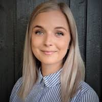 Nora Holden's Instagram, Twitter & Facebook