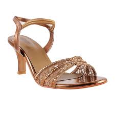 Top 10 flip flop brands in india. Top 10 Women S Footwear Brands In India To Buy Online In 2020 Mywisecart