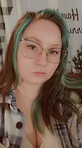 Are there any ladies in the CDA area interested in going for a bike ride  this weekend?