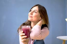 Compartilhe com seu amigos e nas redes sociais , nos ajude crescer. Aprenda A Fazer Suco De Beterraba Que Ajuda A Baixar Pressao Alta
