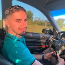 Daniel Bach's Instagram, Twitter & Facebook