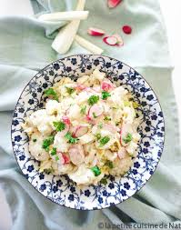 Salade De Choux Fleurs J Adore Le Choux Fleur Cru En Apero Trempe Dans Des Petites Sauces C Est D Ailleurs La En 2020 Salade Chou Fleur Salade De Chou Choux Fleurs