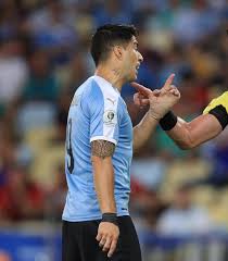 Cavani and suarez ready for one more act of defiance there are aspects to the edinson cavani and luis suarez of 2021 that make them wonderfully reflective of the uruguay national. Luis Suarez Spends Copa America Match Reinterpreting The Rules In His Own Special Way