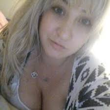 lindsey dodd (lindslolo)