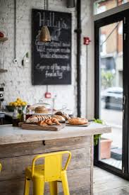 Chez Hally S Californian Beach Cafe A Londres Cafe Confortable Cafe Boulangerie Bar Restaurant