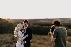 Every wedding photographer wants to capture their clients' weddings perfectly. Finding The Right Wedding Photography Style For Your Wedding Vision