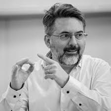 L'entretien de Stephan Macleod 2 : Le choix de la voix