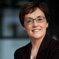 After 32 years of journalism & presenting radio programmes, I still find it  remarkable that guests who take part in programmes are not sufficiently  aware of who they are talking to. |