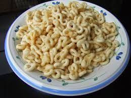 Cara Membuat Klanting Yang Enak Dan Renyah 1 Kukus Maupun Rebus Singkong Sampai Matang Panas Panas Singkong Dihaluskan Ca Resep Makanan Dan Minuman Makanan