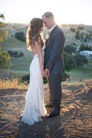 Do You Know What To Hire Your Wedding Photographer For Your Wedding Photography Question Backyard Wedding Photography Backyard Wedding Fun Wedding Photography