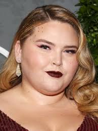 Single Drunk Female': Rebecca Henderson