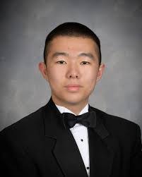 Allen Tong's Instagram, Twitter & Facebook