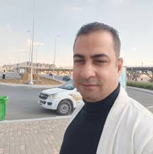 كنت اتساءل لماذا يختار الموت افضل من فينا ، ولكنني وجدت الإجابة مؤخراً في  كلمة أحدهم : " لأنهم نجحوا في الامتحان مبكراً ، فلا داعي لوجودهم " .