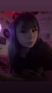 does blue hair look good