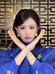 Ranran douyin update.. Walaupun telat, setidaknya dia join trend. 🫣😂  #wangchuran #wangchuran王楚然 #gucci #fyp