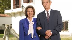 Slujba de înmormântare a reginei ana a fost oficiată în aer liber, în fața noii catedrale arhiepiscopale și regale. Regina Ana A Romaniei SoÈ›ia Regelui Mihai I A Incetat Din ViaÈ›Äƒ Euractiv