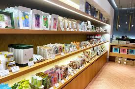 綱島園いっぷく茶房 イオンモール木更津店 でほうじ茶ロールケーキ 宇治抹茶を実食 ピアーチェ木更津 Piace