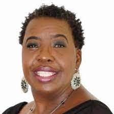 Latisha Hull's Instagram, Twitter & Facebook