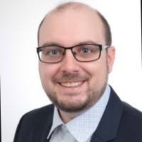 200+ profilů „Thews“