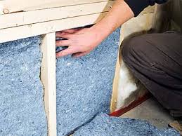 Dämmung einer wand bedeutet für viele erst einmal wärmedämmung der außenwände, weil hier viel wärme verloren geht. Tipps Fur Die Warmedammung Von Innen Hagebau De