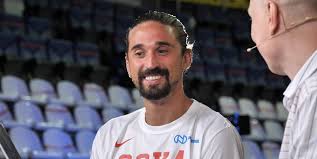 images?q=tbn:ANd9GcSh3jmbAG0e3d06_7Q_UVX