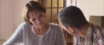 Karine le marchand vous emmène découvrir les 12 agriculteurs qui vont partager leurs quêtes amoureuses lors de la saison 16. L Amour Est Dans Le Pre Brigitte Pousse Un Coup De Gueule Contre Michel Edouard Et La Production Jean Marc Morandini