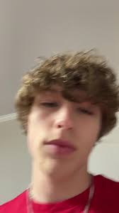 just say hi pleaseee