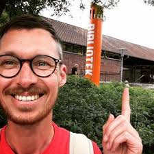 Natalie Guest (@nataliepicken)