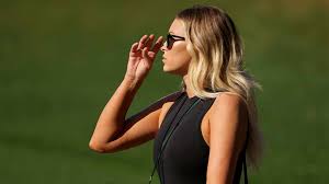 Paulina gretzky is saying goodbye to 2020. Paulina Gretzky Dustin Johnson Photos Meet Golf S Celebrity Couple