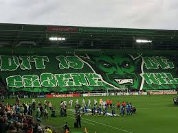 Sfeer Actie Bij Wedstrijd Fcgrunn Marseille Marseille Bier