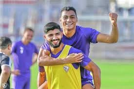 شارك محمود علاء مدافع الفريق الأول لكرة القدم بنادي الزمالك في التدريبات الجماعية للأبيض خلال المران المسائي اليوم الثلاثاء. Ø§Ù†ÙØ±Ø§Ø¯ ÙØ±Ø¬Ø§Ù†ÙŠ Ø³Ø§Ø³ÙŠ ÙˆÙ…ØµØ·ÙÙ‰ Ù…Ø­Ù…Ø¯ Ø®Ø§Ø±Ø¬ Ù†Ø§Ø¯ÙŠ Ø§Ù„Ø²Ù…Ø§Ù„Ùƒ Ø§Ù„ØªØ§Ù„ØªØ©