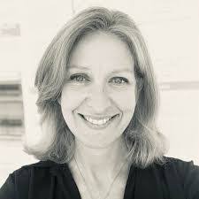 Sarah Meadows's Instagram, Twitter & Facebook