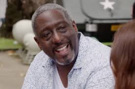 90 Day Fiancé: Riley Defends Against Violet's Mother's Accusations