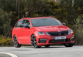 It shares its name with an earlier model produced between 1959 and 1971. Skoda Octavia Rs 245 Startet Bei 33 940 Euro Auto Medienportal Net