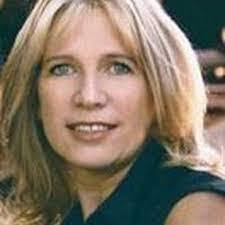 Lupe Horne's Instagram, Twitter & Facebook