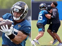 Aug 12, 2021 · tim tebow during jaguars training camp. Tim Tebow Putting In Work At Jaguars Practice Blocking Catching Passes