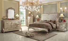 With enriched market experience, we have been able to offer a wide spectrum of stylish bedroom set. Star Furniture Design Builders