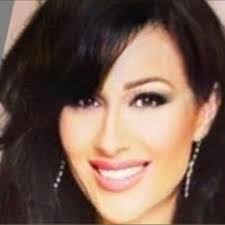 Amanda Enyart's Instagram, Twitter & Facebook