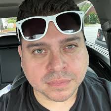 Verdansk GOLDEN CARE PACKAGE Prison Easter Egg (Floating Doors)