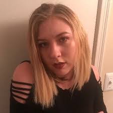 Madison Devoe's Instagram, Twitter & Facebook