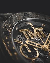 „das ist meine neue uhr, sie heißt „the billionaire watch, teilte mayweather seinen abonnenten mit. Floyd Mayweather Und Hublot Prasentieren Limiterte Big Bang Unico Tmt