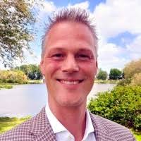 1000+ "Munnik" profiles