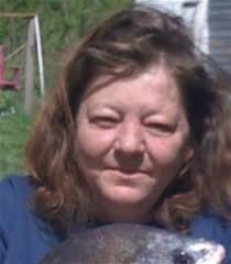 Lynn Wages's Instagram, Twitter & Facebook