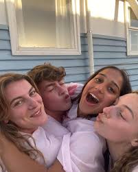 Oliver Edmonds (@oliveredmondss) • Instagram photos and videos