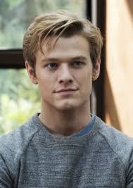 Daniel Till's Instagram, Twitter & Facebook