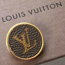louis vuitton brooch